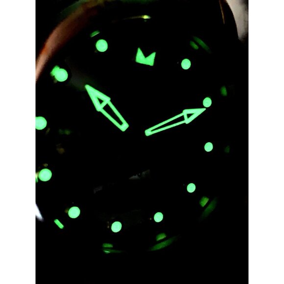 Invicta Men's Watch 6985 Pro Diver Silver Dial Quartz Chronograph Black Rubber - Picture 8 of 15